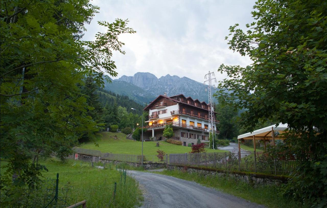 Albergo Ristorante Scanapà Castione della Presolana Esterno foto