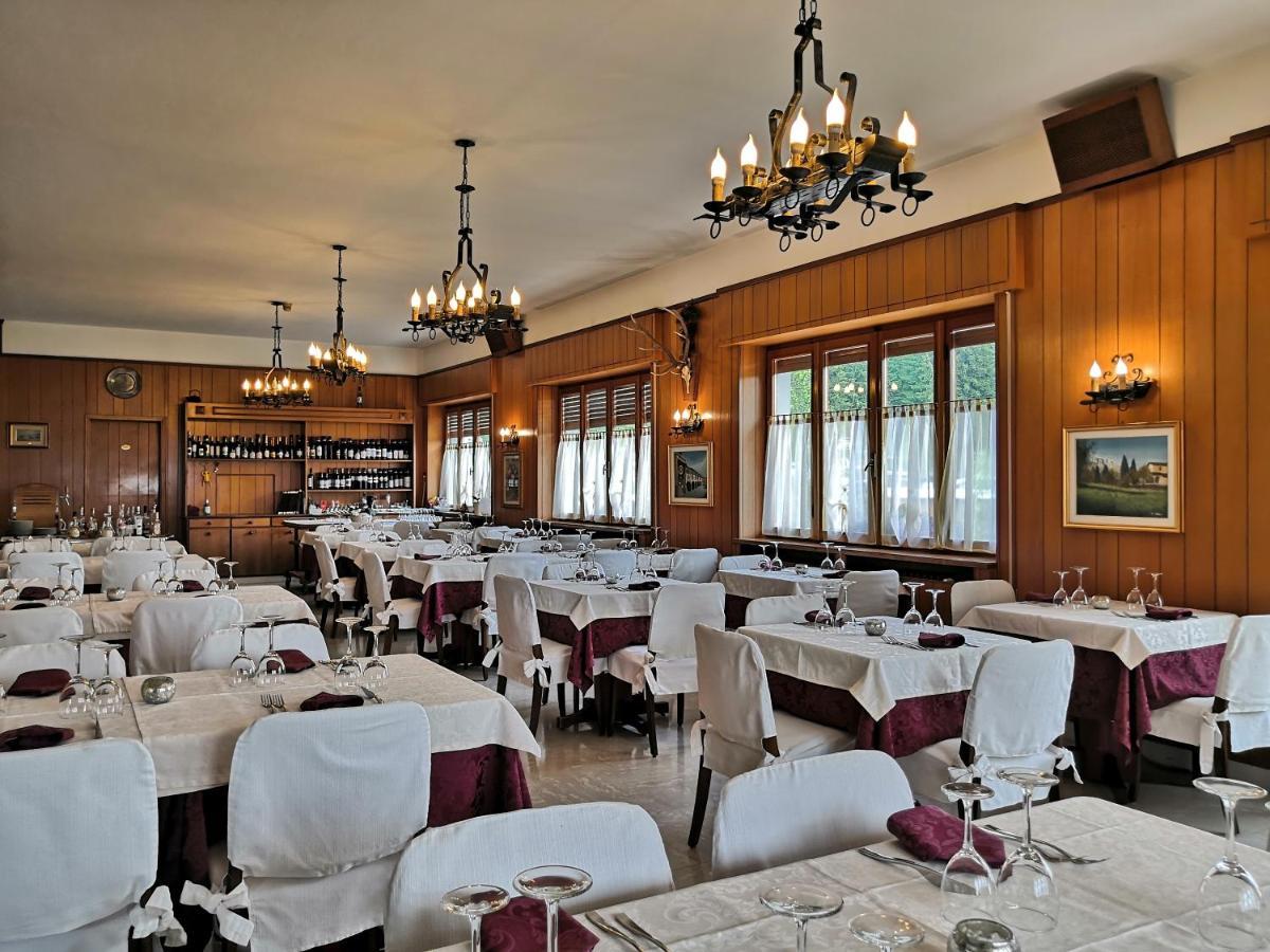Albergo Ristorante Scanapà Castione della Presolana Esterno foto