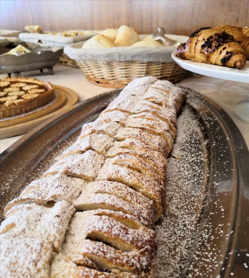 Albergo Ristorante Scanapà Castione della Presolana Esterno foto